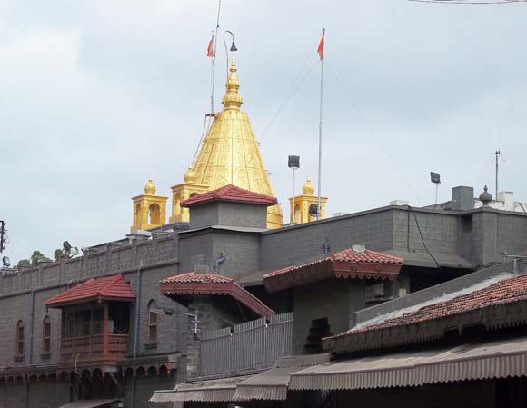 Shravan Month – Shirdi & Trambakeshwar Trip – 2016